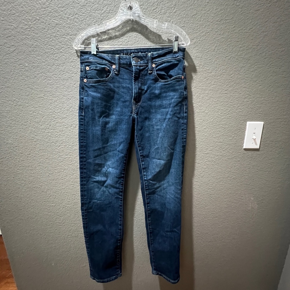 American Eagle  Men's Blue Jeans 28x32
Style: Slim Straight Airflex +